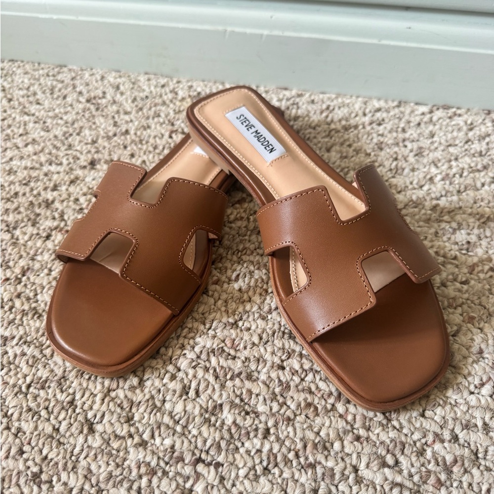 Steve Madden Tan Slide Sandals